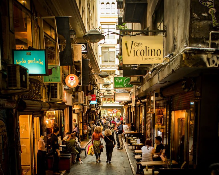 Melbourne laneway with cafes and people.