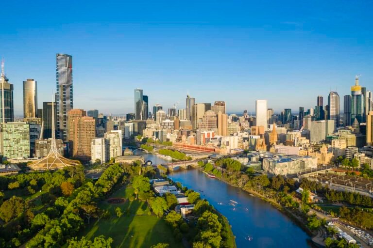 Melbourne skyline with Yarra River.