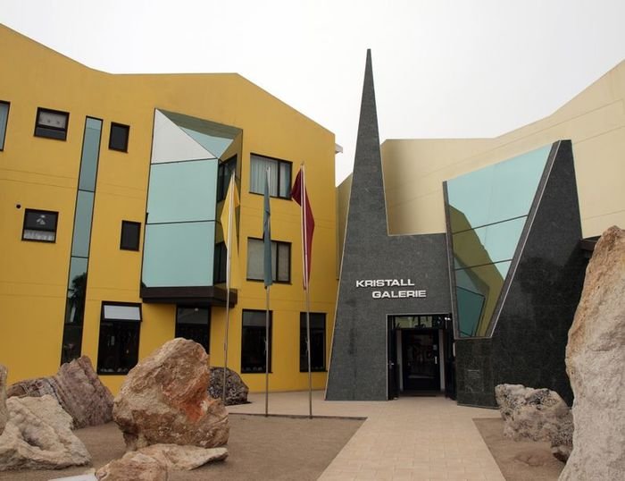 Entrance of Kristall Galerie Crystal Museum